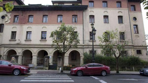 Residencia De Ancianos San Lázaro