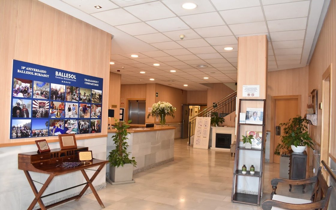 Residencia Para Mayores Ballesol Valterna *****