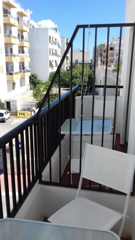 Santa Eulàlia (Residència I Centre De Dia)